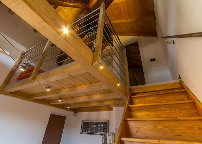 Гостевой дом La Vacation Комо